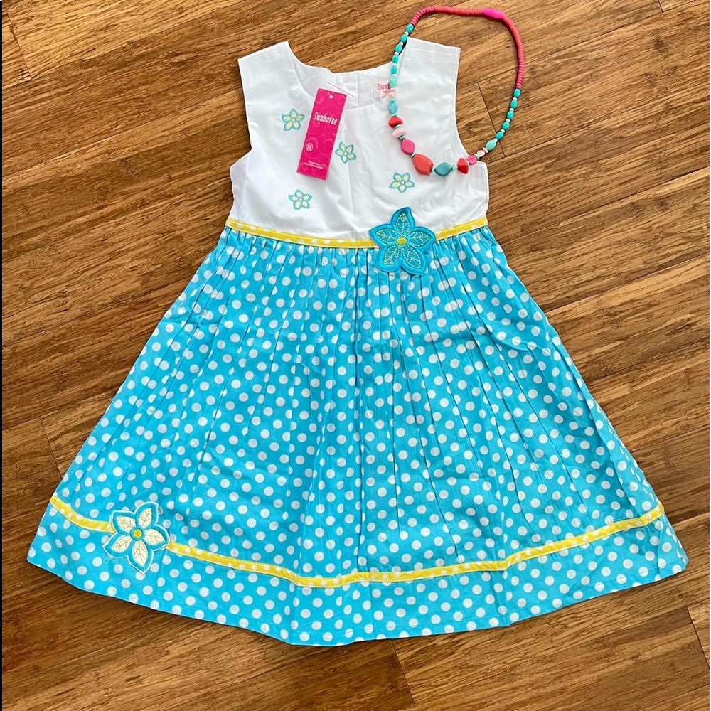 Beautiful Summer A-line Dress w/ Matching Necklace